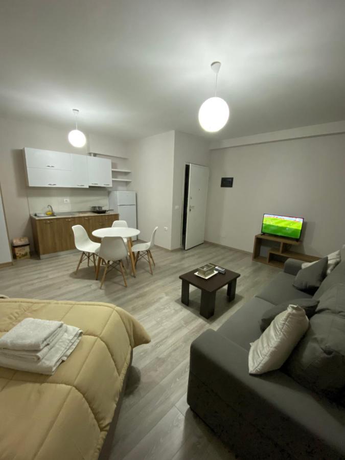 Apartamente oslo Vlorë Esterno foto