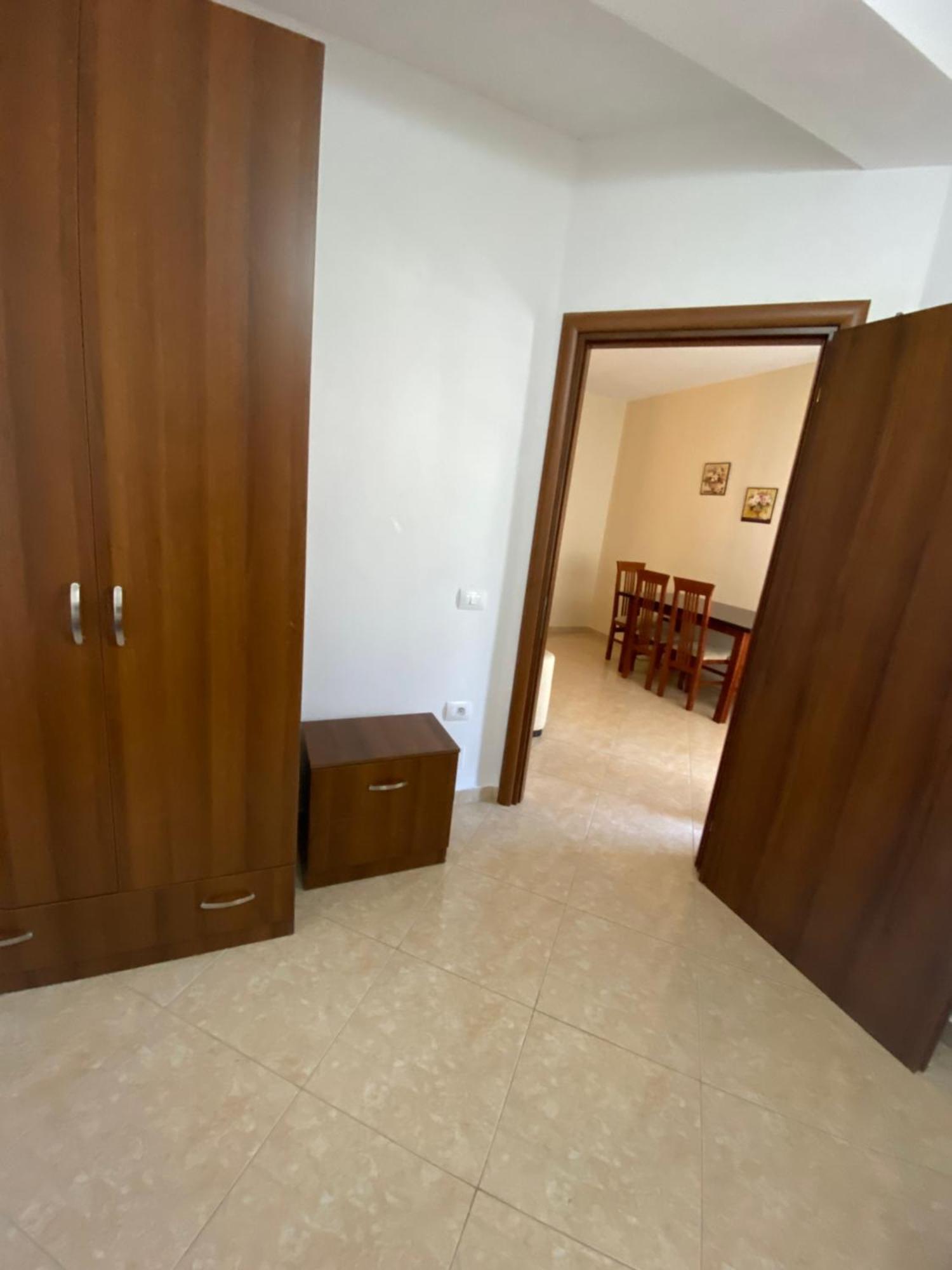 Apartamente oslo Vlorë Esterno foto