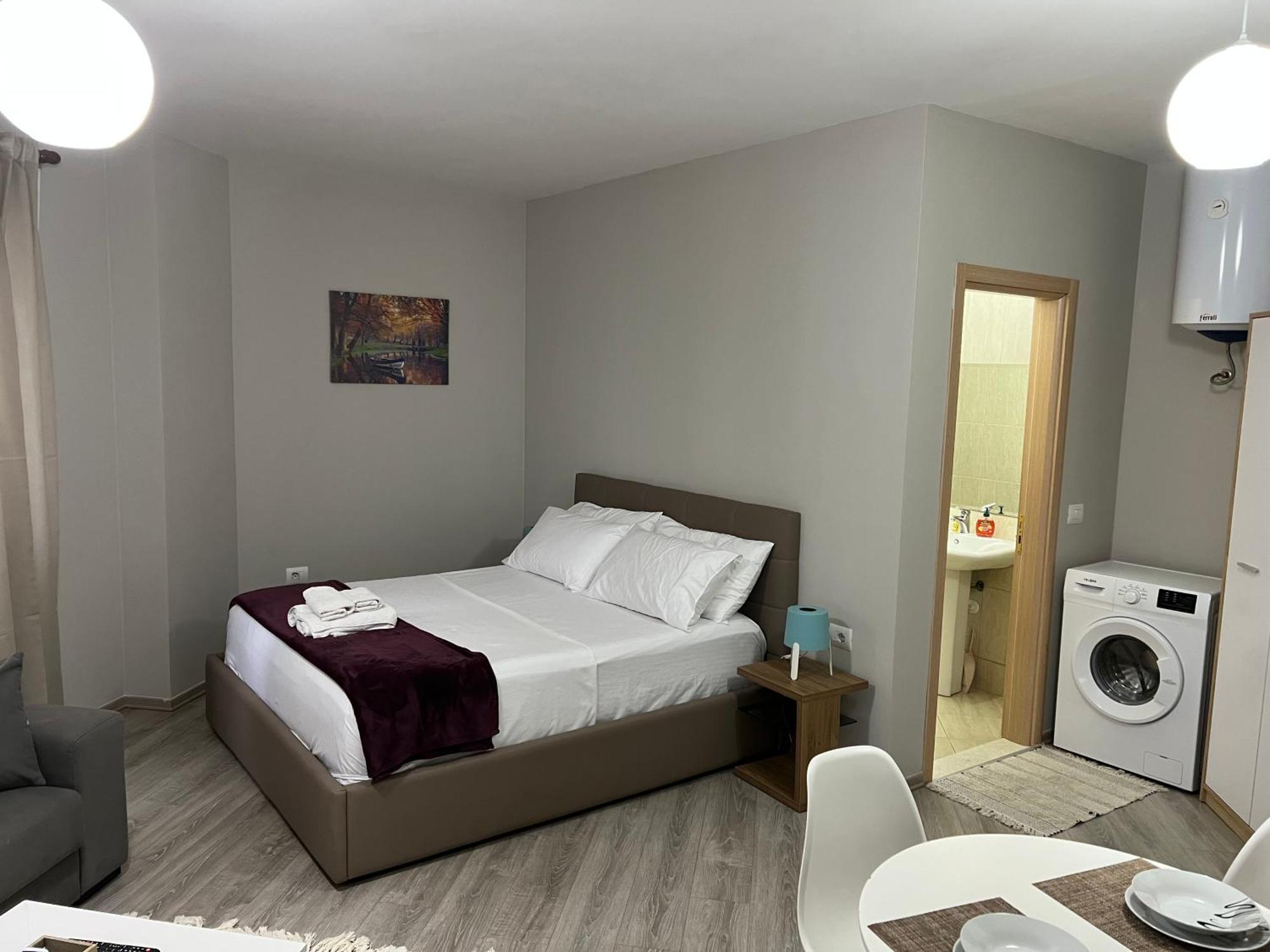 Apartamente oslo Vlorë Esterno foto