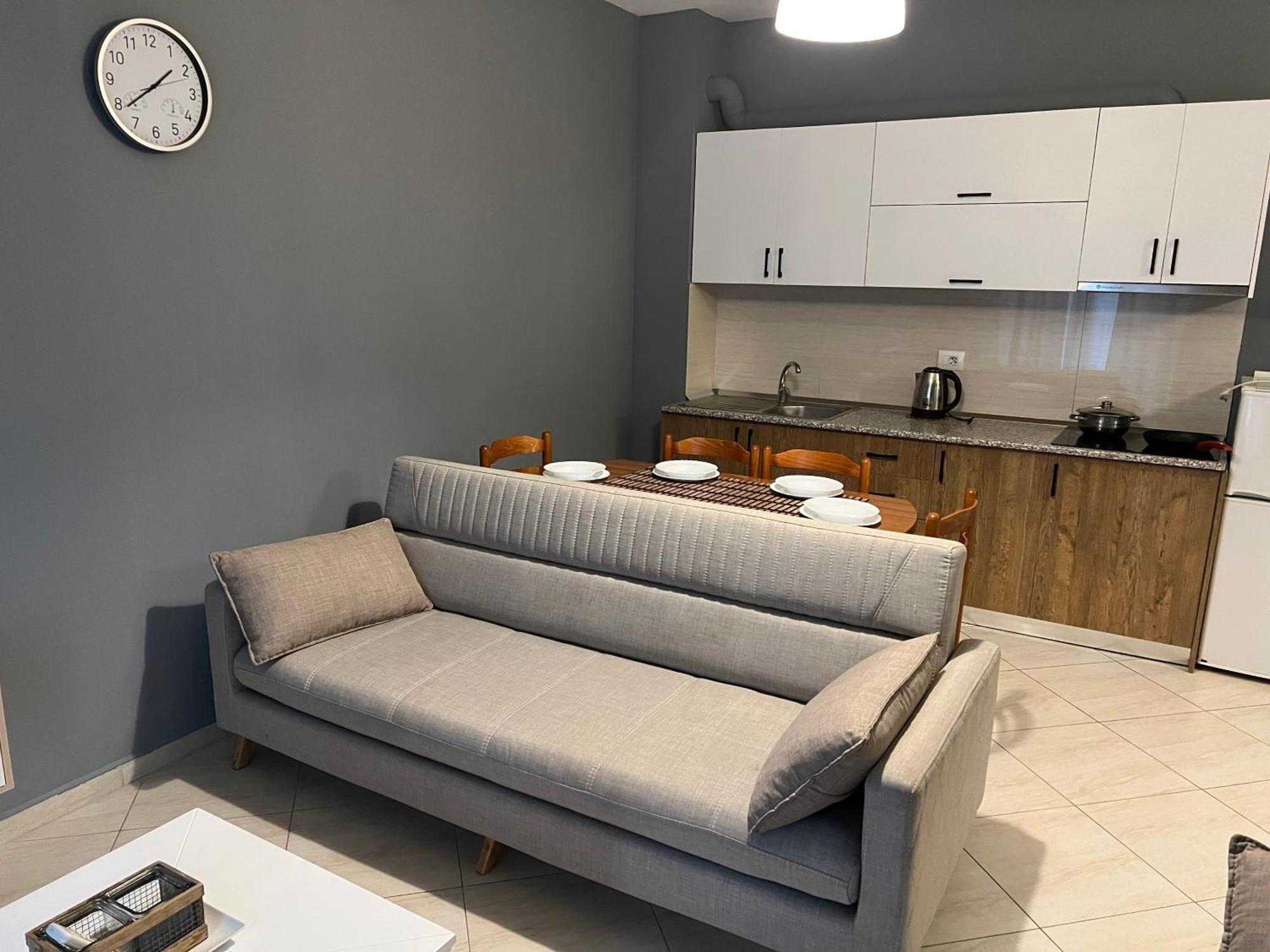 Apartamente oslo Vlorë Esterno foto